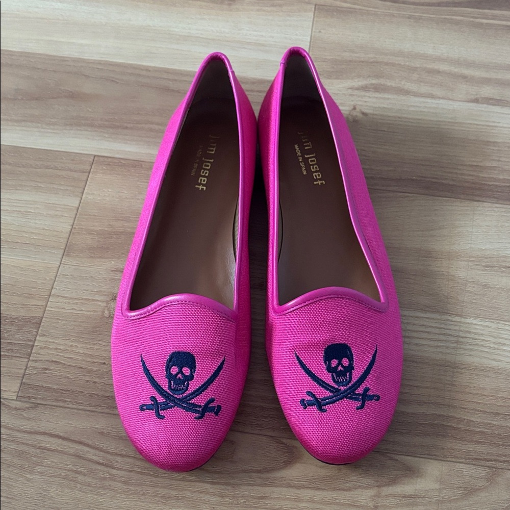 Pink Skull Embroidered Loafers